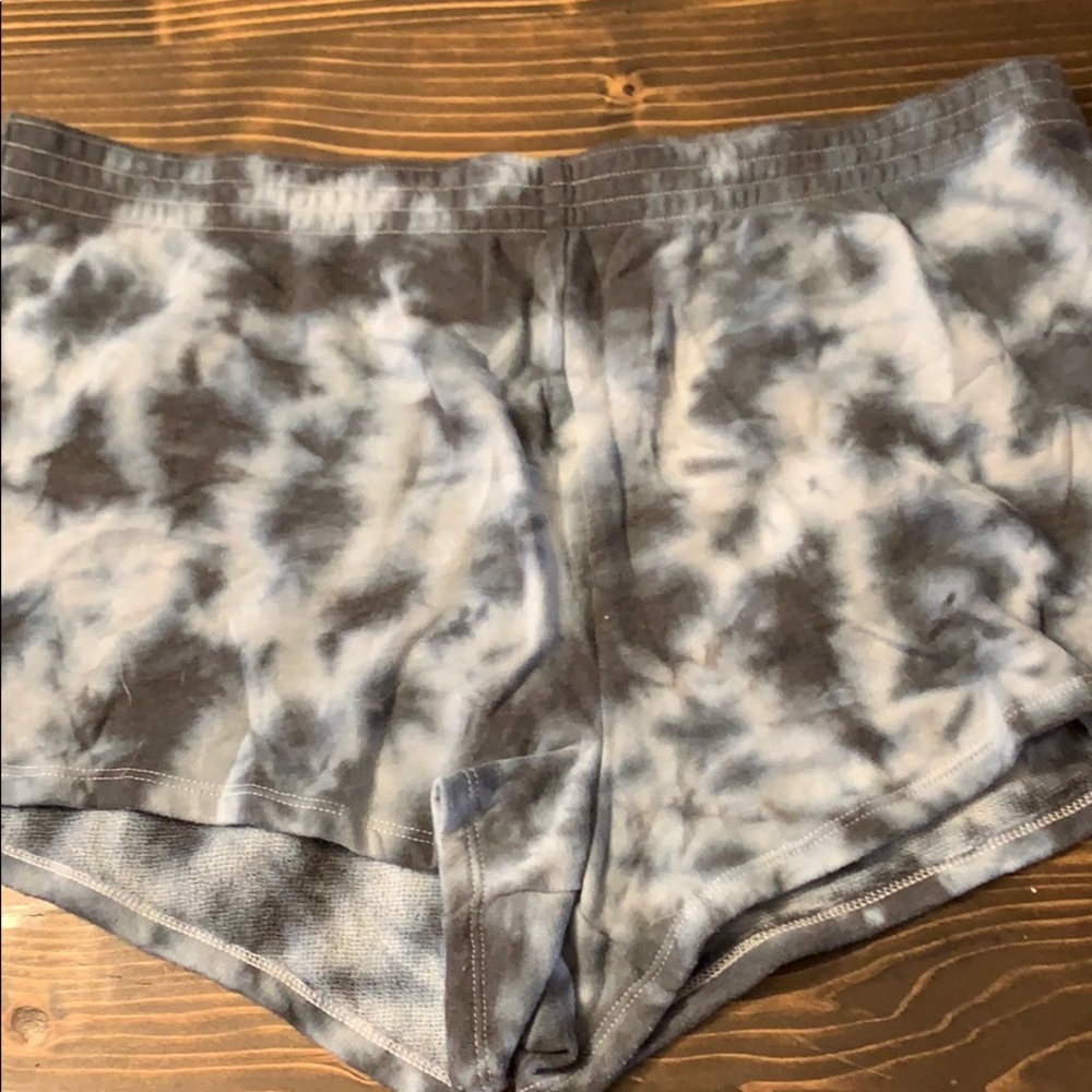 Never worn Victoria secret pink shorts